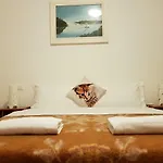 Rosa Garden B&B