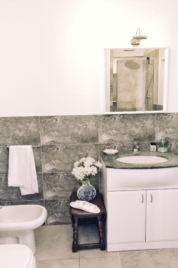 Rosa Garden Guest house *
